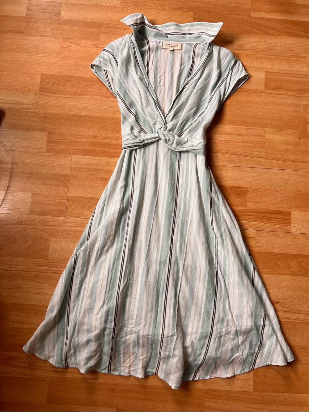 Light aqua Stripe Tie-Waist short sleeve Midi tea Dress